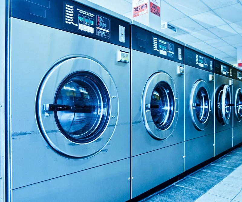 Los beneficios de lavar tu ropa con agua fría | Ecowave Tintorería